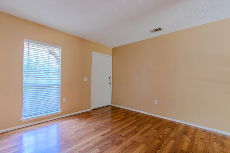 123 Meadow Lark