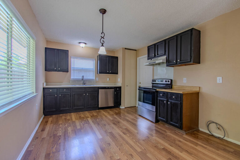 123 Meadow Lark